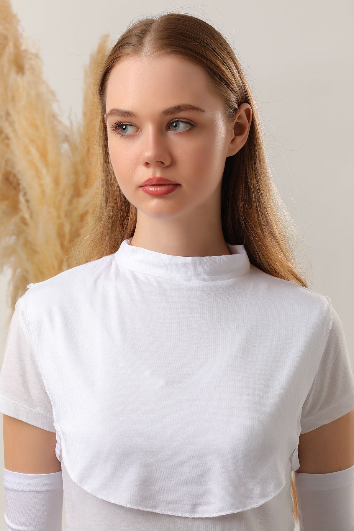 Kadın Tesettür Boyunluk Beyaz