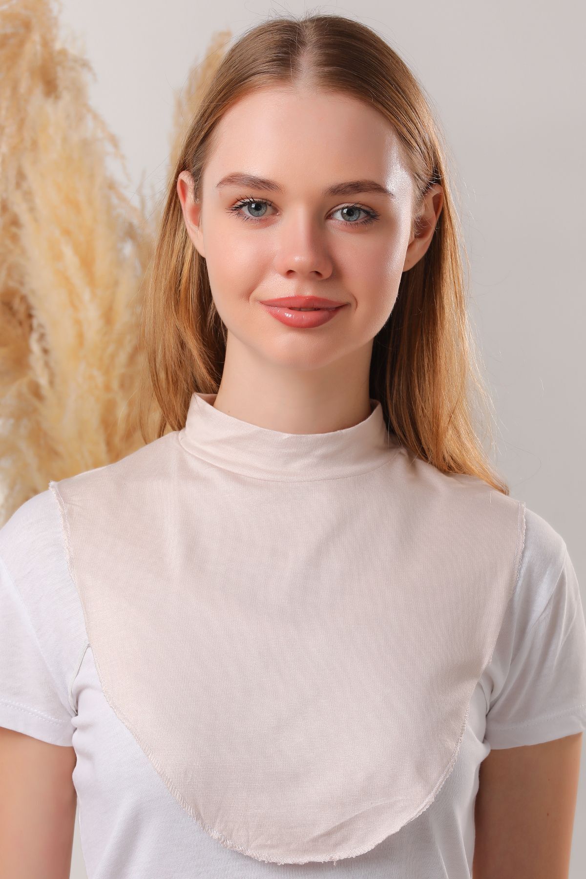 Kadın Tesettür Boyunluk Krem