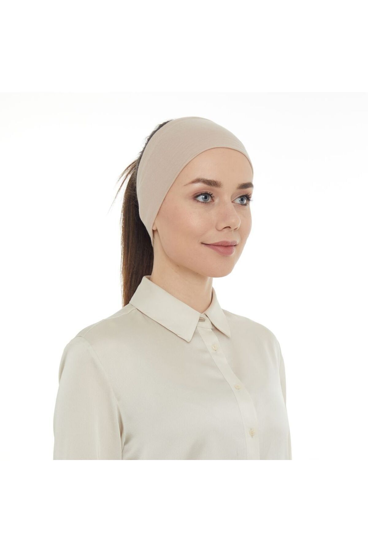 Kadın Tesettür Dikişsiz Silikonlu Kaymaz Bandana Spor Bone Krem-Krem - Standart