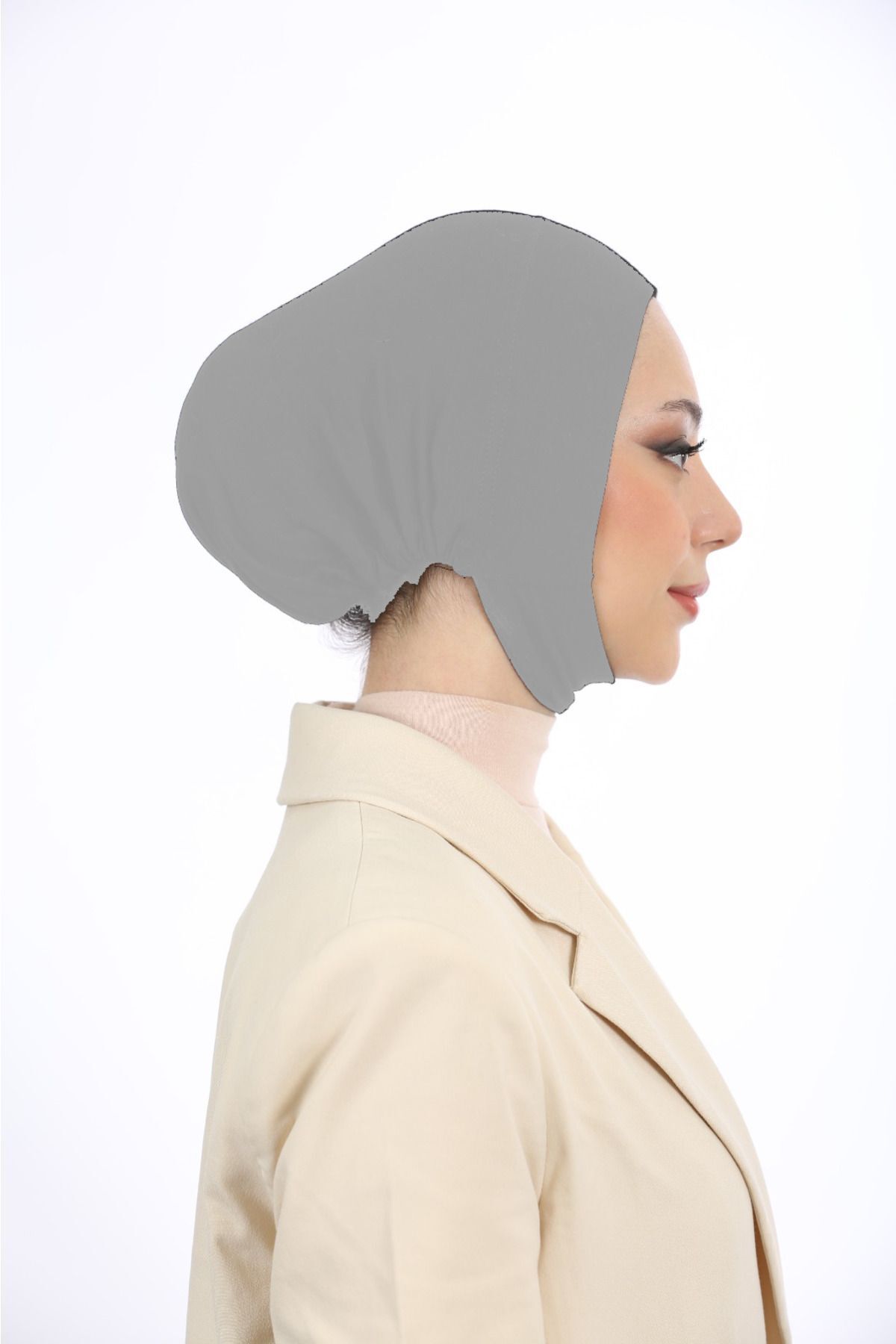 Kadın Tesettür Geniş Hacimli Pratik Ense Ve Çene Altından Geçmeli Kaymayan Bone Açık Gri - Standart