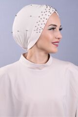 Kadın Tesettür İncili Taşlı Havuz Dış Bone Beyaz - Standart