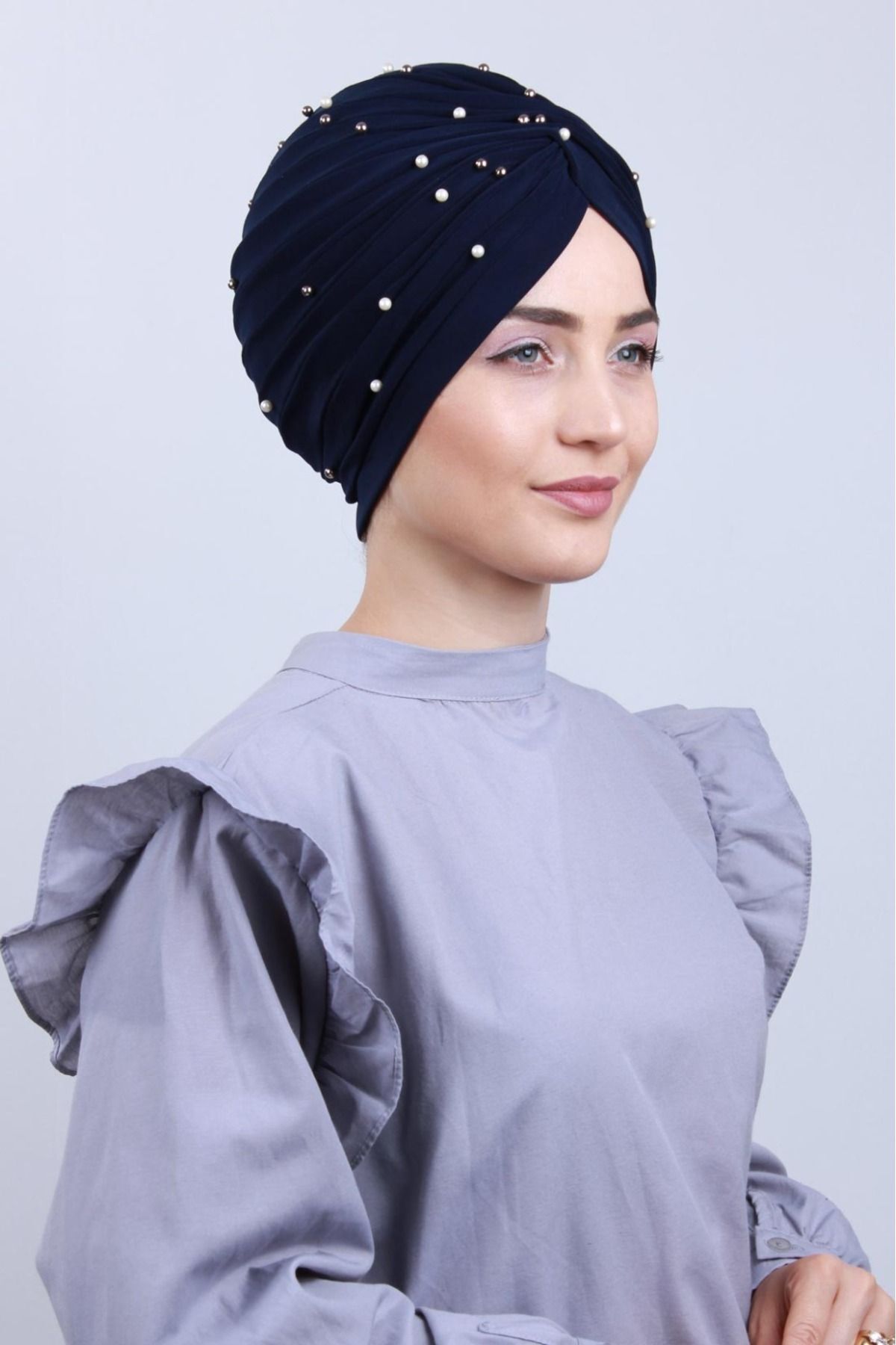 Kadın Tesettür İncili Taşlı Vera Dış Bone Lacivert - Standart