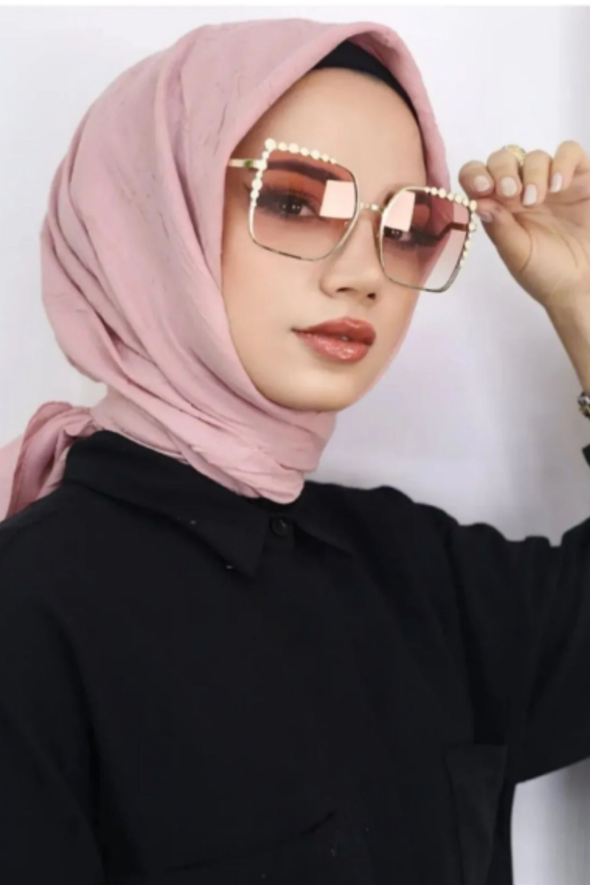 Kadın Tesettür Pratik Bambu Kraş Eşarp Pudra - 100 x 100